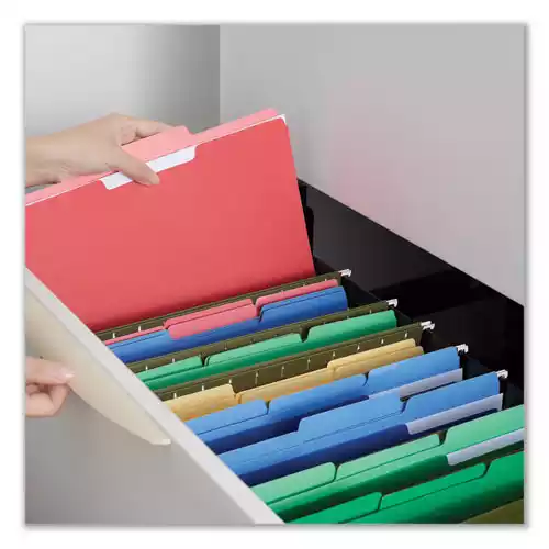 Bright color-great for color-coding and preventing misfiles. High-quality 11 pt. stock resists tearing. Bottom triple-scored for 3/4", no-sag expansion.